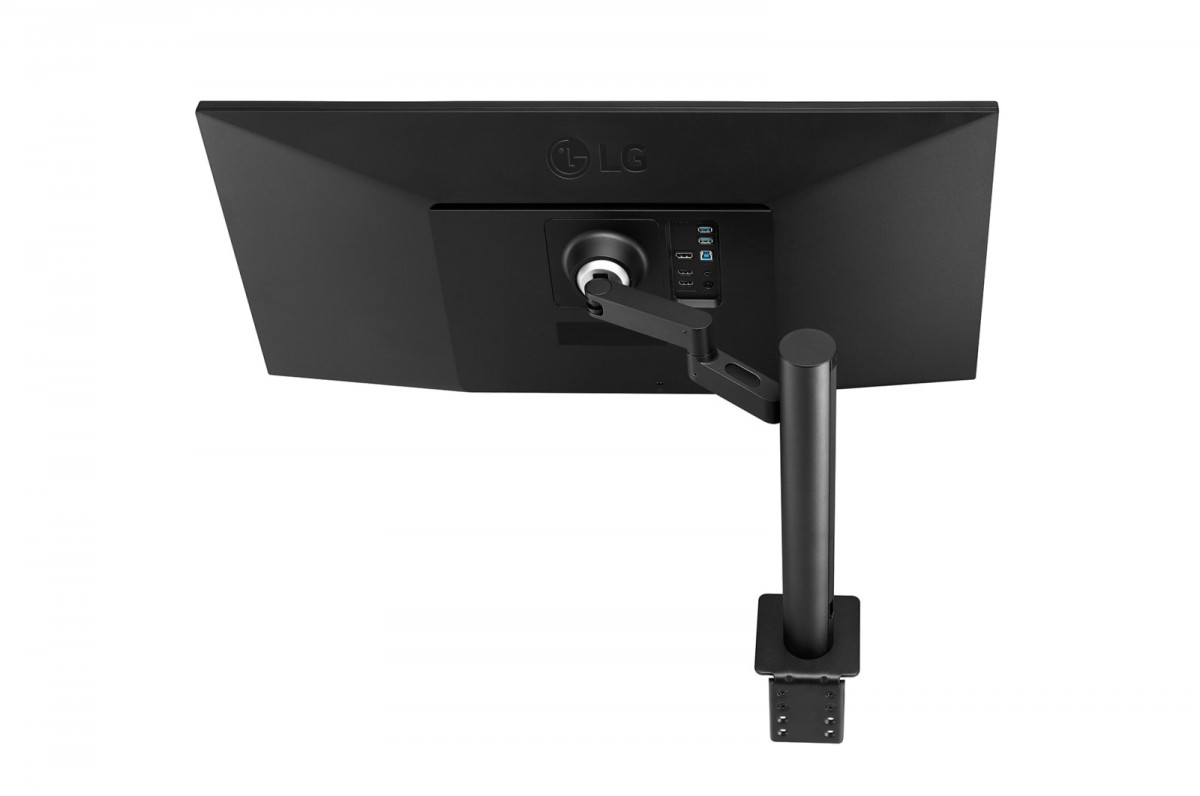 2447b9edbfda2fe22b9ea96ef23e879d_1507129